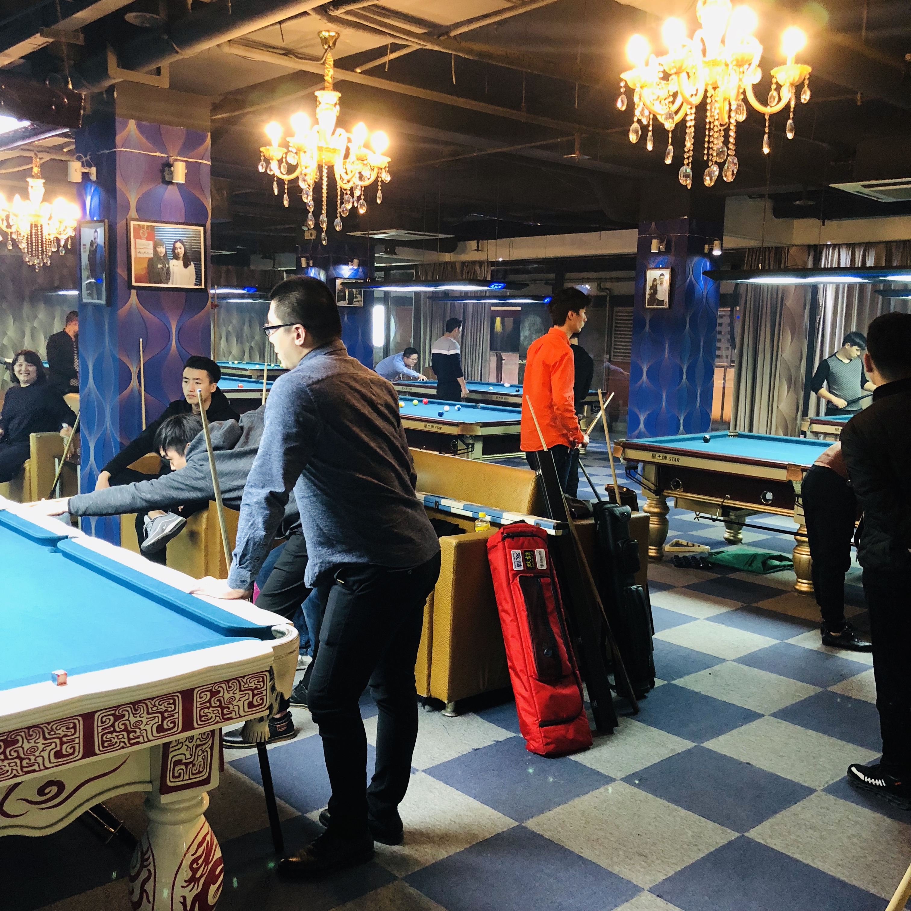 【星联盟】南京中华路夜时尚台球俱乐部_星牌联盟球房