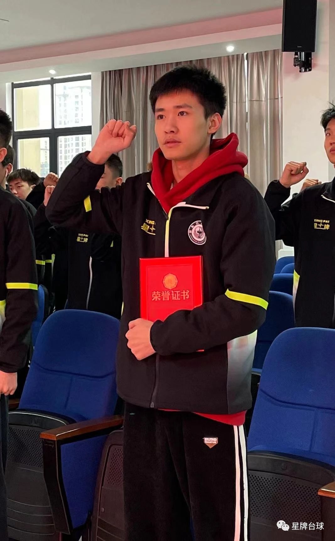 专业学府培养优秀人才 国际台球学院助力邢子豪圆梦职业赛